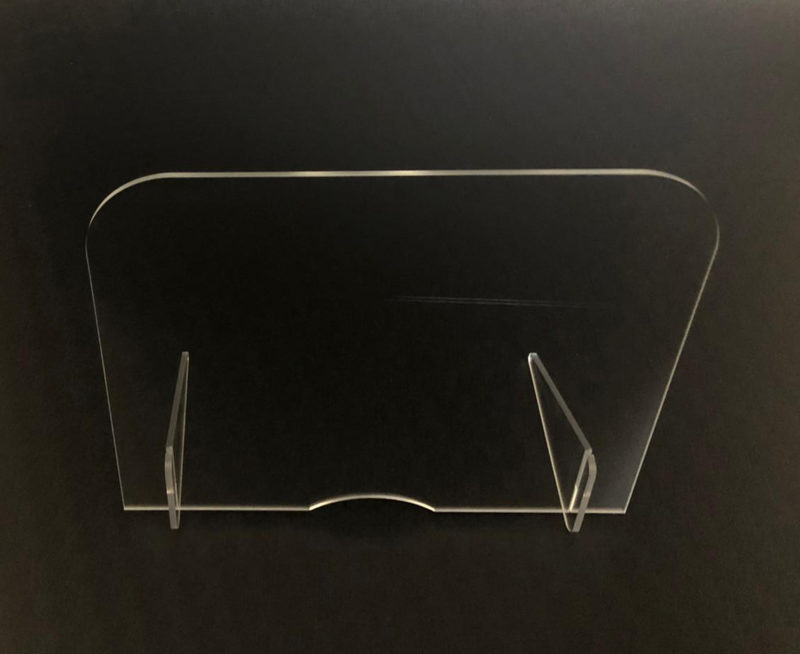 Protective partitions and walls made of plexiglass 1